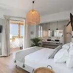 Sunday Luxury * Agia Anna (Naxos)
