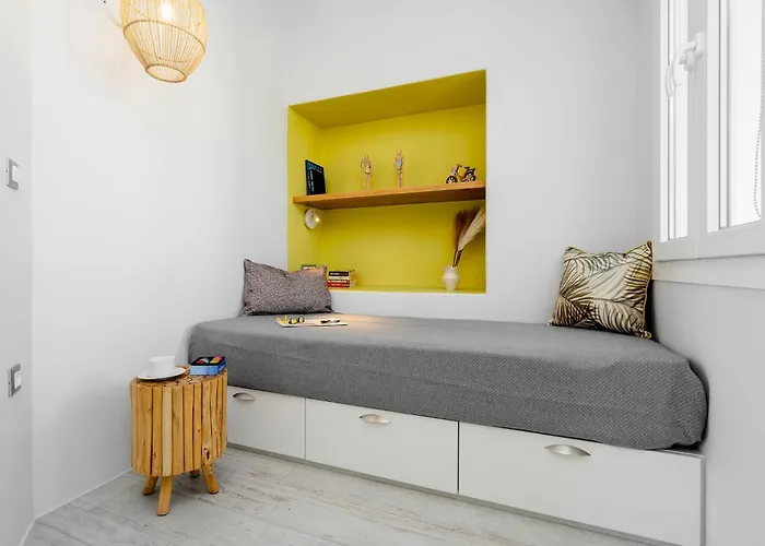 Sunday Luxury * Agia Anna (Naxos)