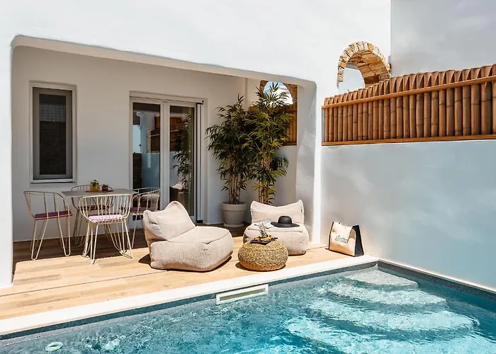 Sunday Luxury Villa Agia Anna (Naxos)